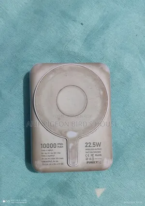 Power Bank (Wireless Fast Charging)