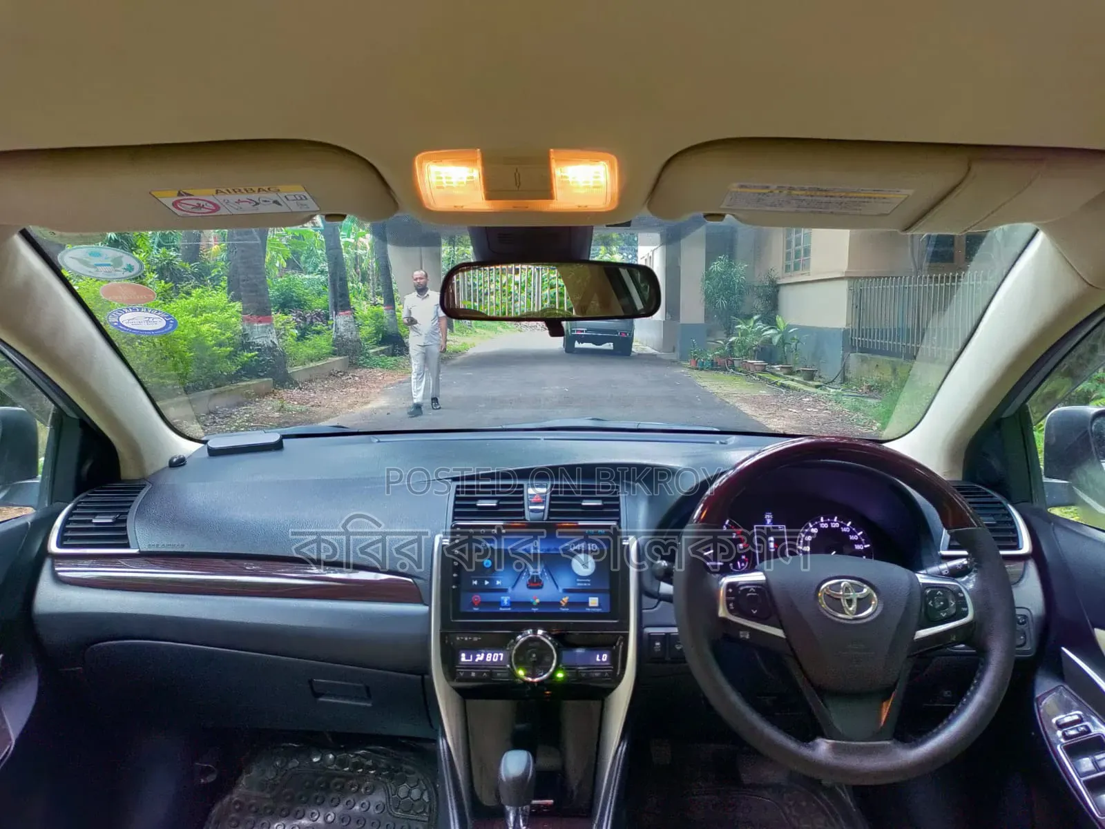 Toyota Premio 2017 Silver