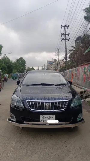 Toyota Premio 2013 Black