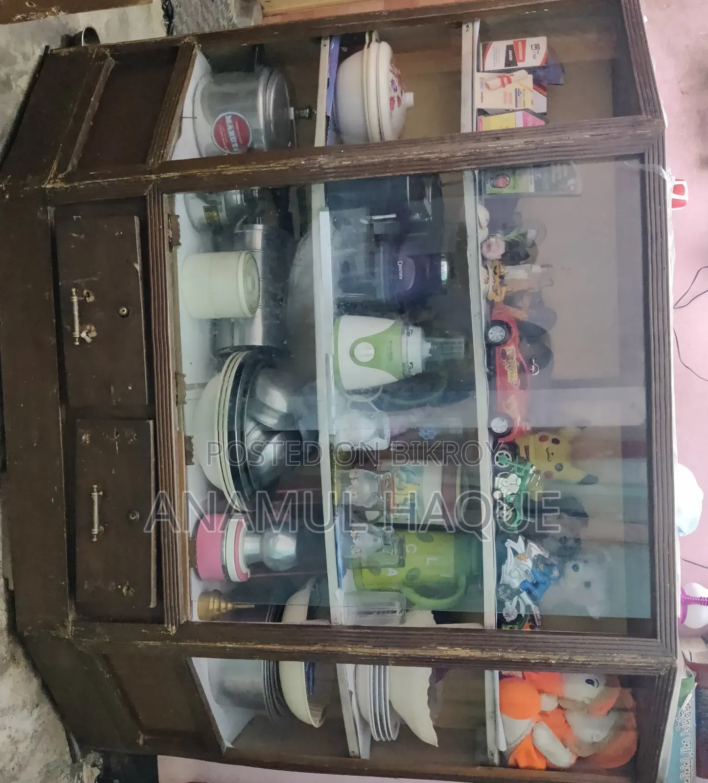 Wooden Showcase