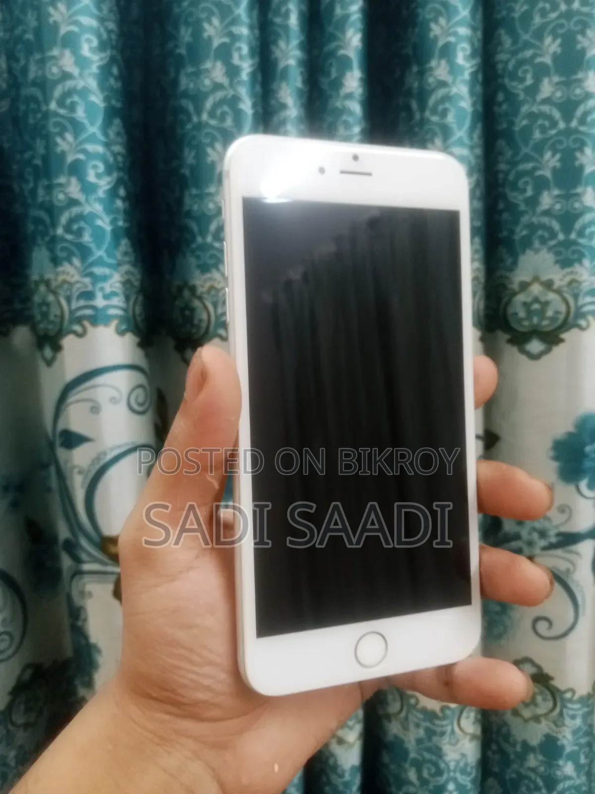 অ্যাপল আইফোন ৬ প্লাস ৬৪ জিবি হোয়াইট