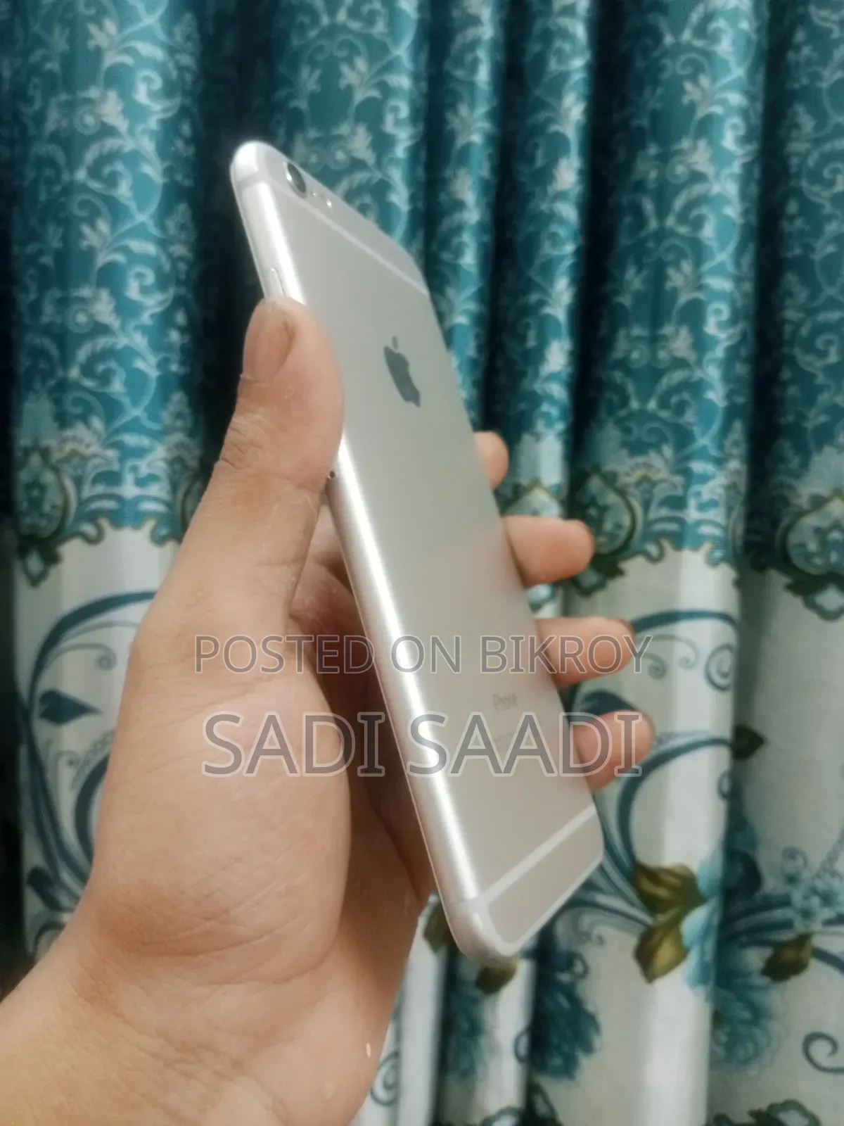 অ্যাপল আইফোন ৬ প্লাস ৬৪ জিবি হোয়াইট