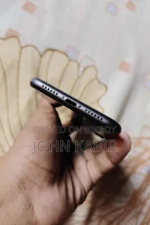 Apple iPhone 11 128 GB Black