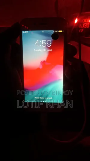 Apple iPhone 6 64 GB Gray