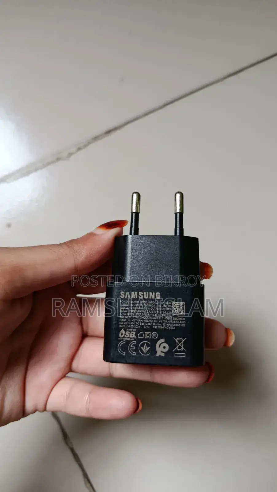 Samsung Adapter (Includes 1-year warranty card)