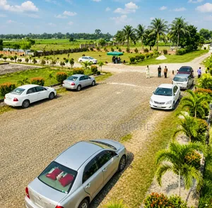Take a 3 Katha South-Facing Ready Plot
