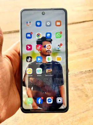 Infinix Smart 8 Plus 128 GB Rose Gold