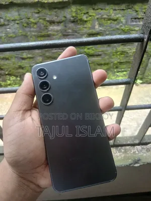 স্যামসাং গ্যালাক্সি এস২৪ ১২৮ জিবি ব্ল্যাক