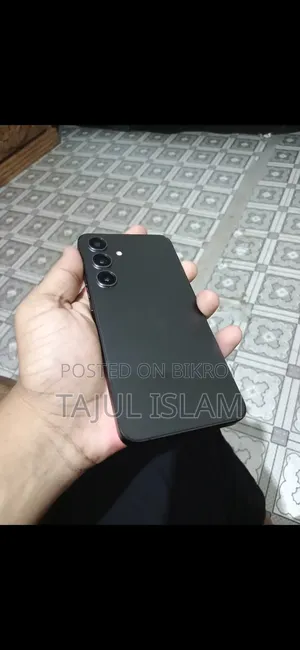 স্যামসাং গ্যালাক্সি এস২৪ ১২৮ জিবি ব্ল্যাক