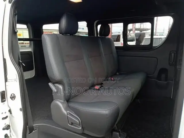 Toyota HiAce 2021 Pearl