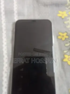 Apple iPhone XR 64 GB White