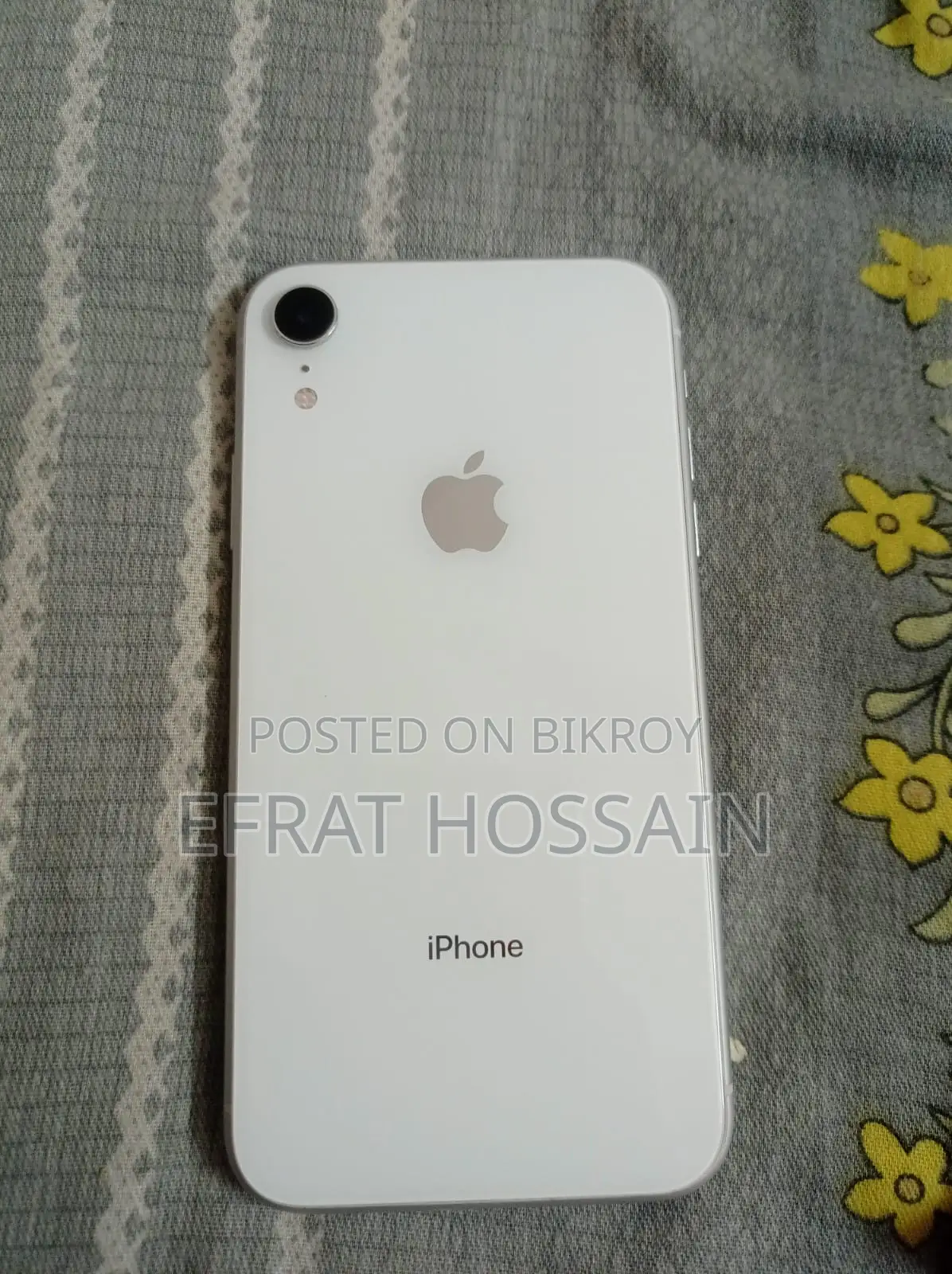 Apple iPhone XR 64 GB White