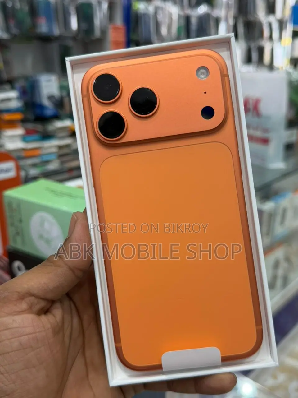 New Apple iPhone 17 Pro Max 1 TB Orange