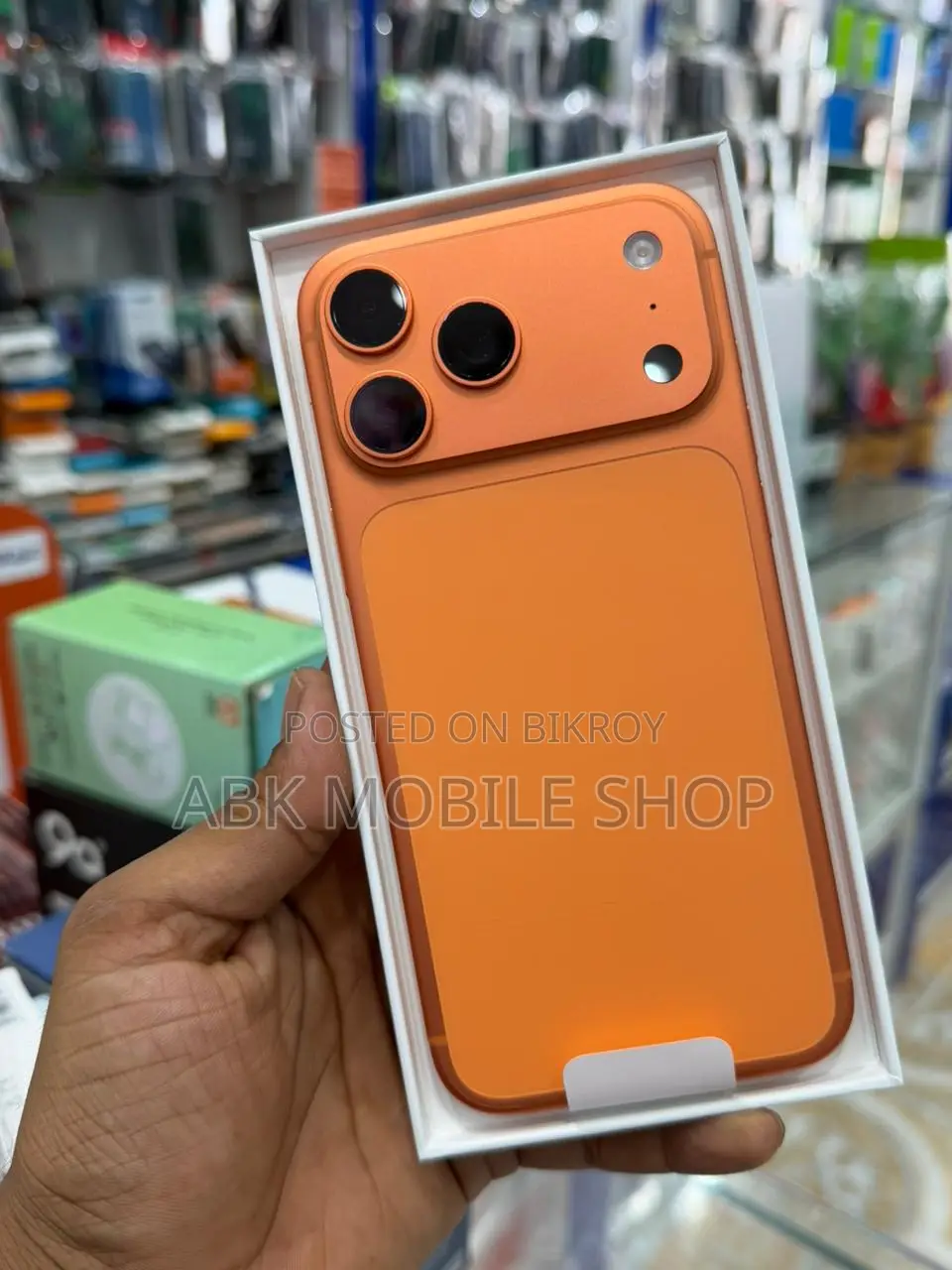New Apple iPhone 17 Pro Max 1 TB Orange