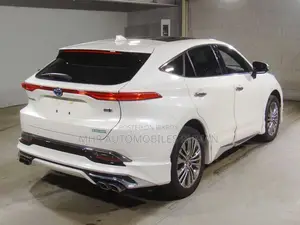 Toyota Harrier Hybrid Z Leather Package 2022 Pearl
