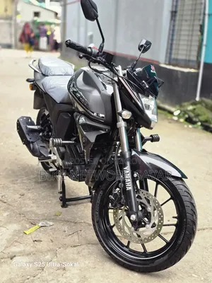 নিউ ইয়ামাহা ২০২৬ কালো