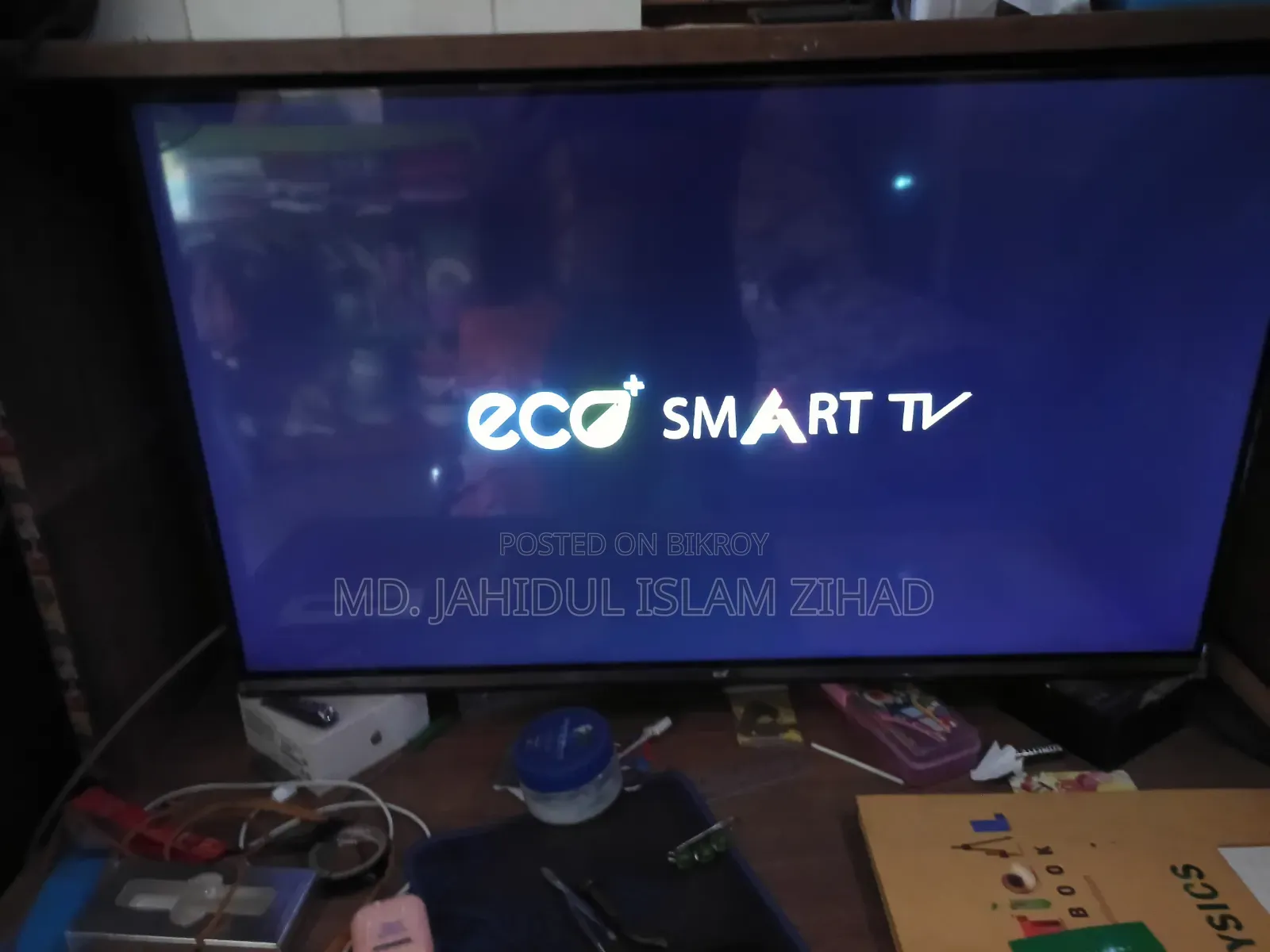 Eco Butterfly Smart LED TV