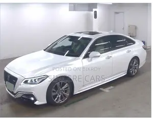 Toyota Crown 2021 Pearl