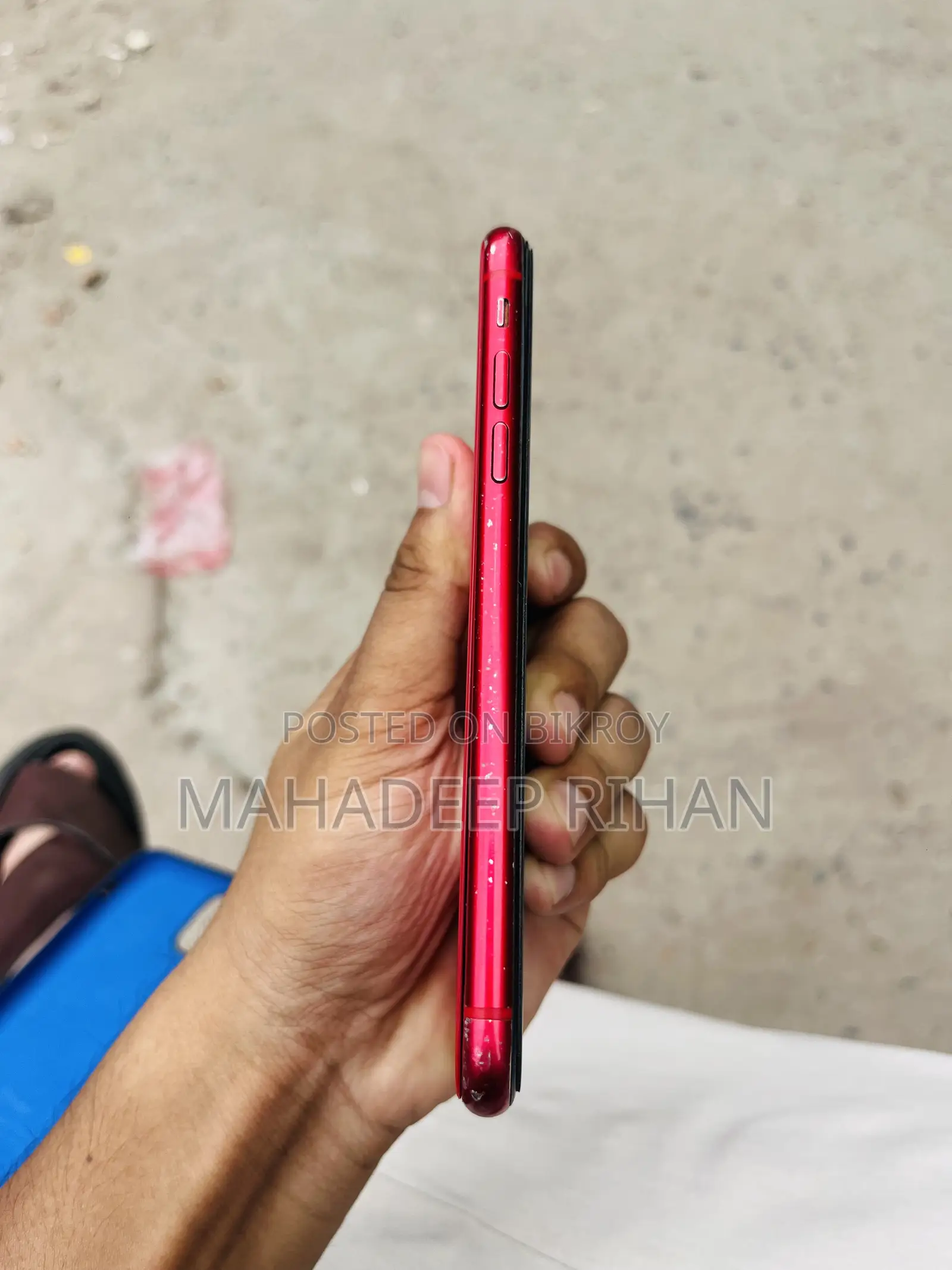 Apple iPhone 11 64 GB Red