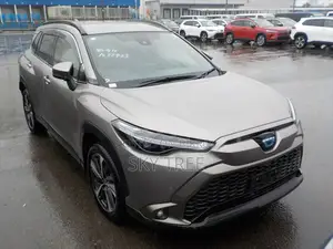 Toyota Corolla Cross 2022 Brown