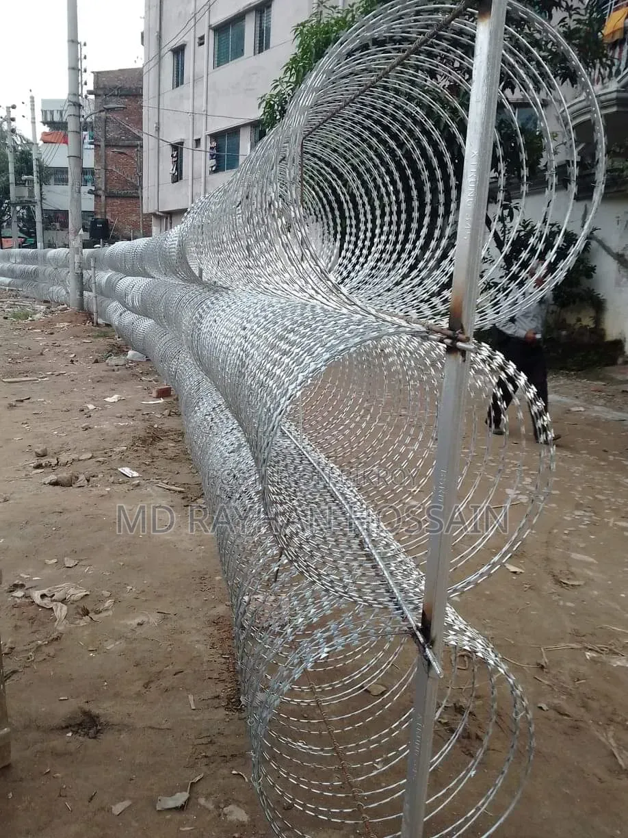 Rezor Barbed Wire