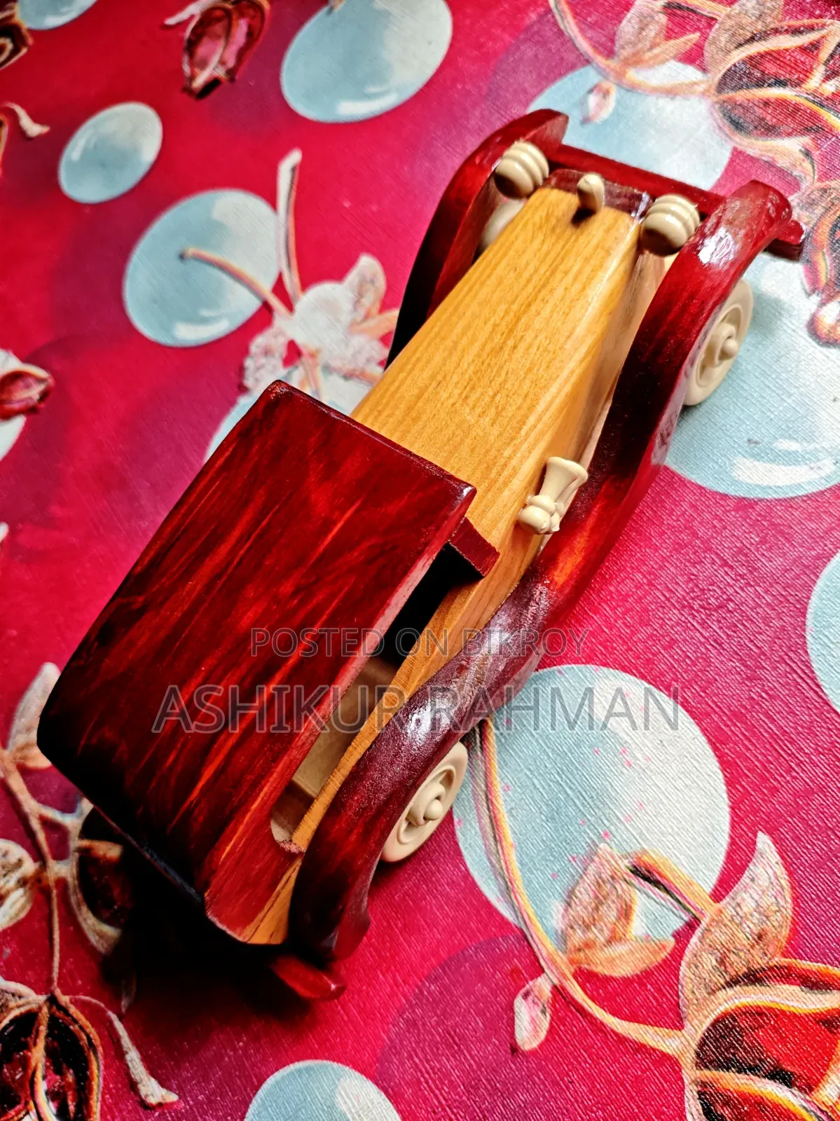 কাঠের গাড়ি (Showpiece)