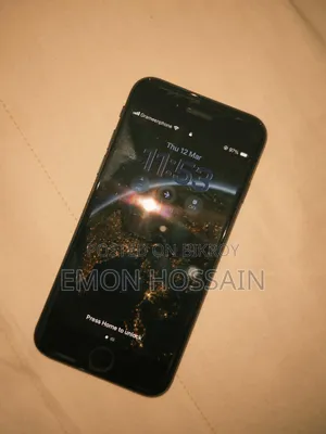 Apple iPhone SE (2020) 256 GB Black