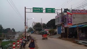 বাসাবো, বনশ্রী, ডেমরা রোডের মোড়ে মানিকদিয়া