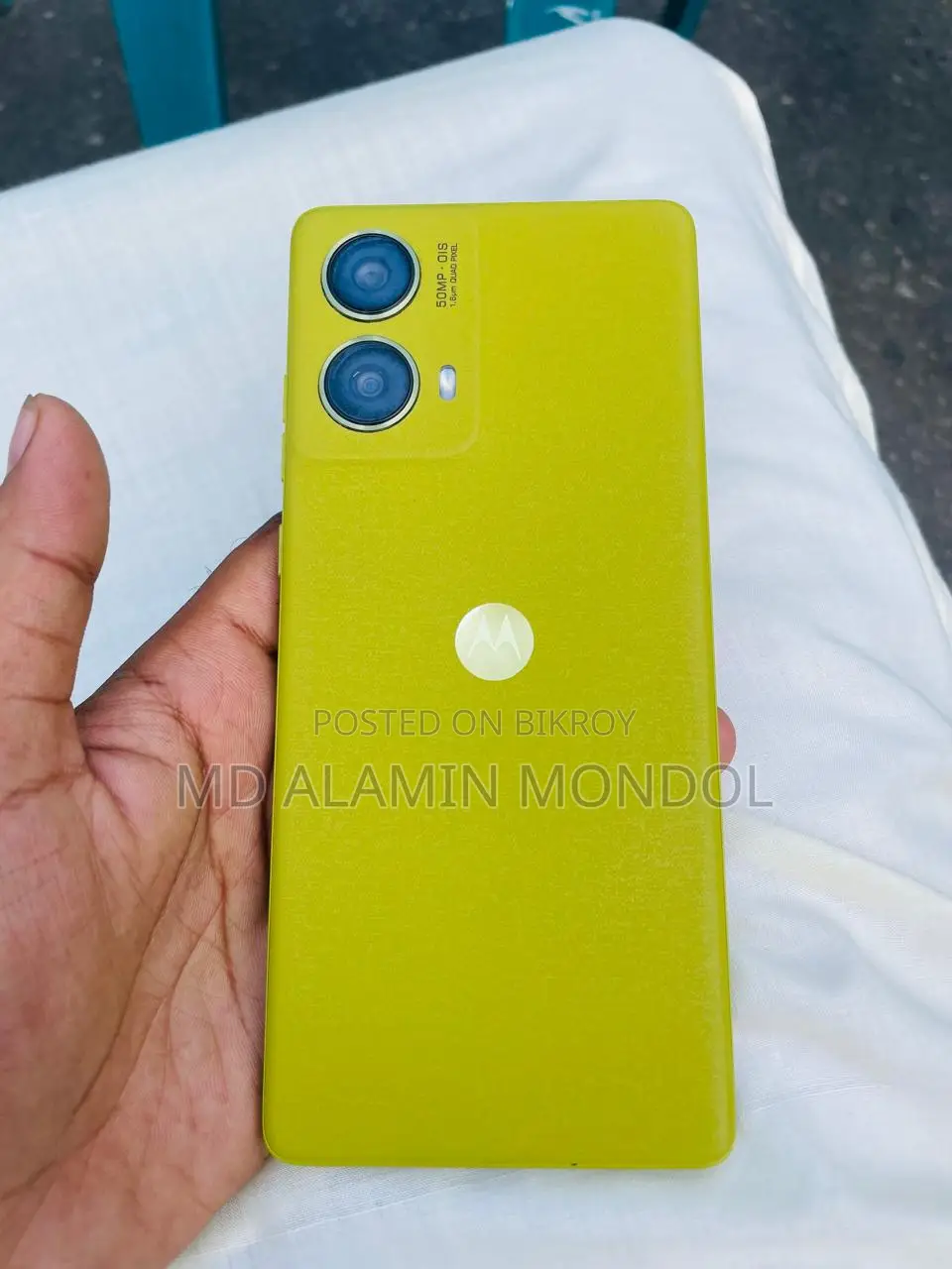 Motorola Moto G85 256 GB Yellow