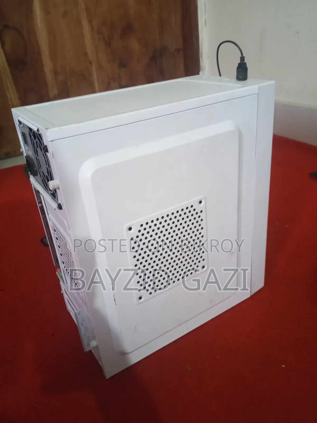New Gigabyte GA-H110MSTX-HD3-ZK 8GB Intel Core i5 SSHD (Hybrid) 1TB