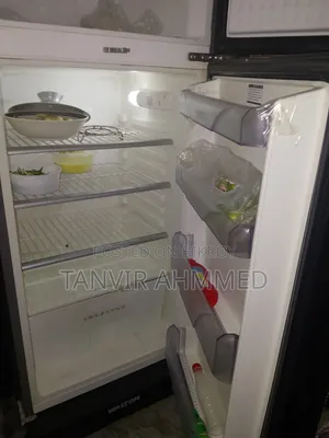 ফুল ফ্রেশ একটি ফ্রিজ বিক্রি