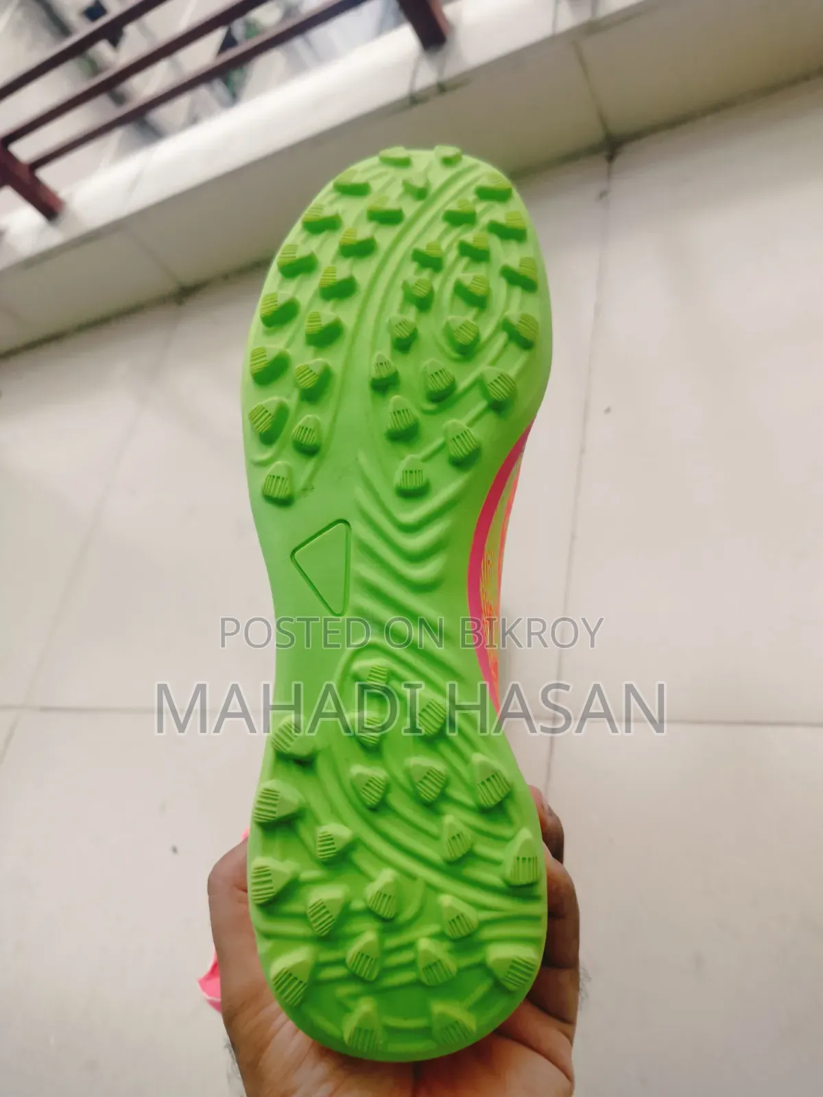 Turf Shoes / Turf