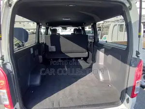 Toyota HiAce 2023 Pearl