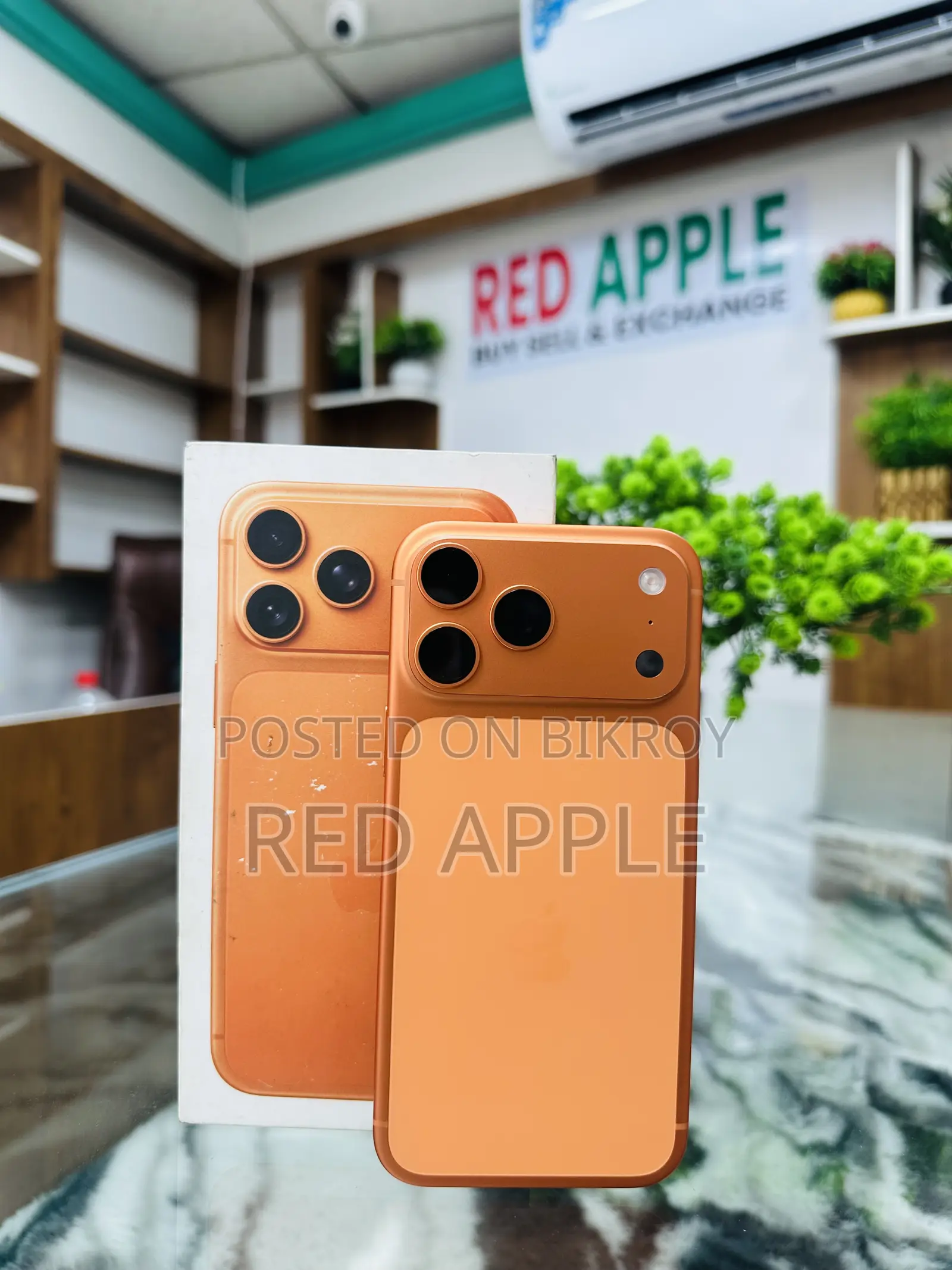New Apple iPhone 17 Pro Max 256 GB Orange
