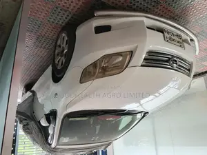 Toyota Axio 2010 White