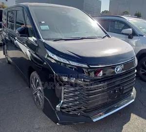 Toyota Voxy 2024 Black