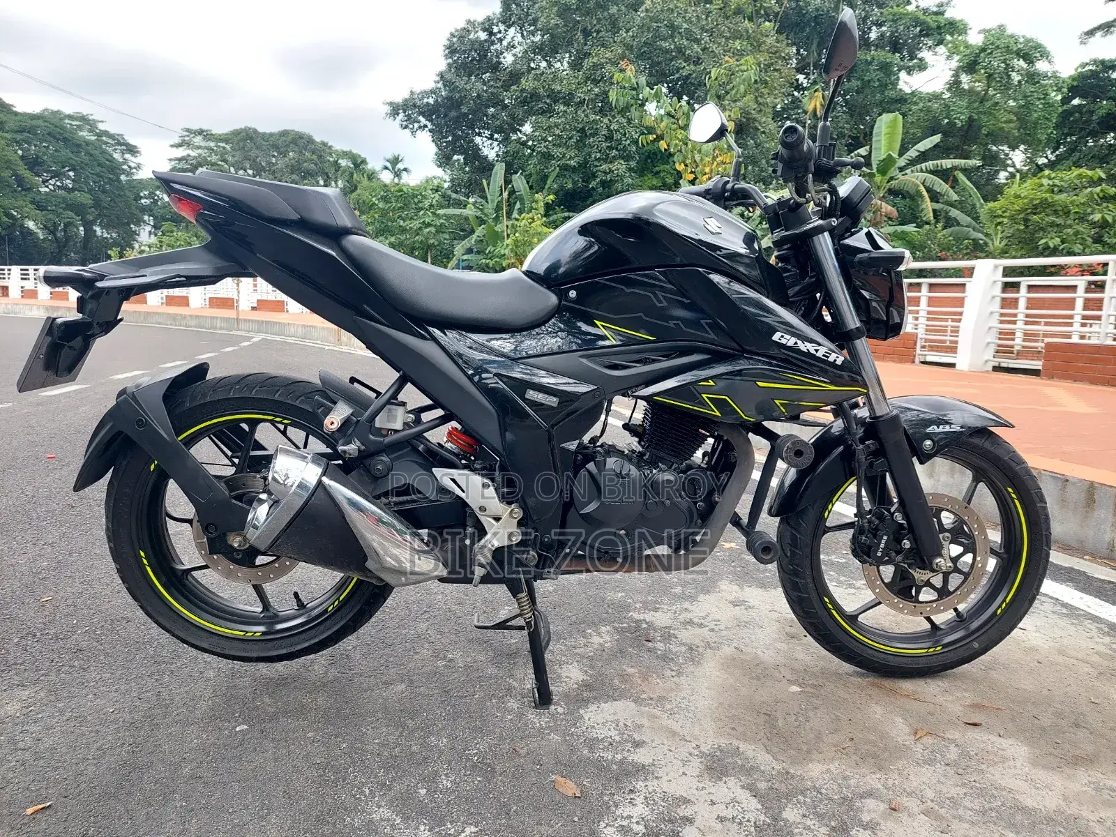 Suzuki Gixxer Fi ABS 2023 Black