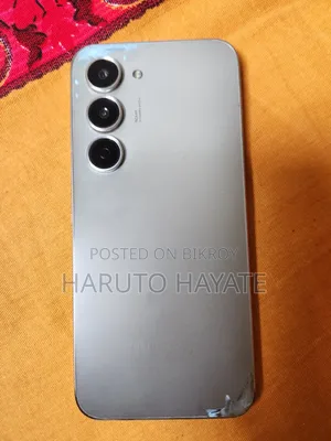 টেকনো স্পার্ক ৪০ প্রো ১২৮ জিবি সিলভার