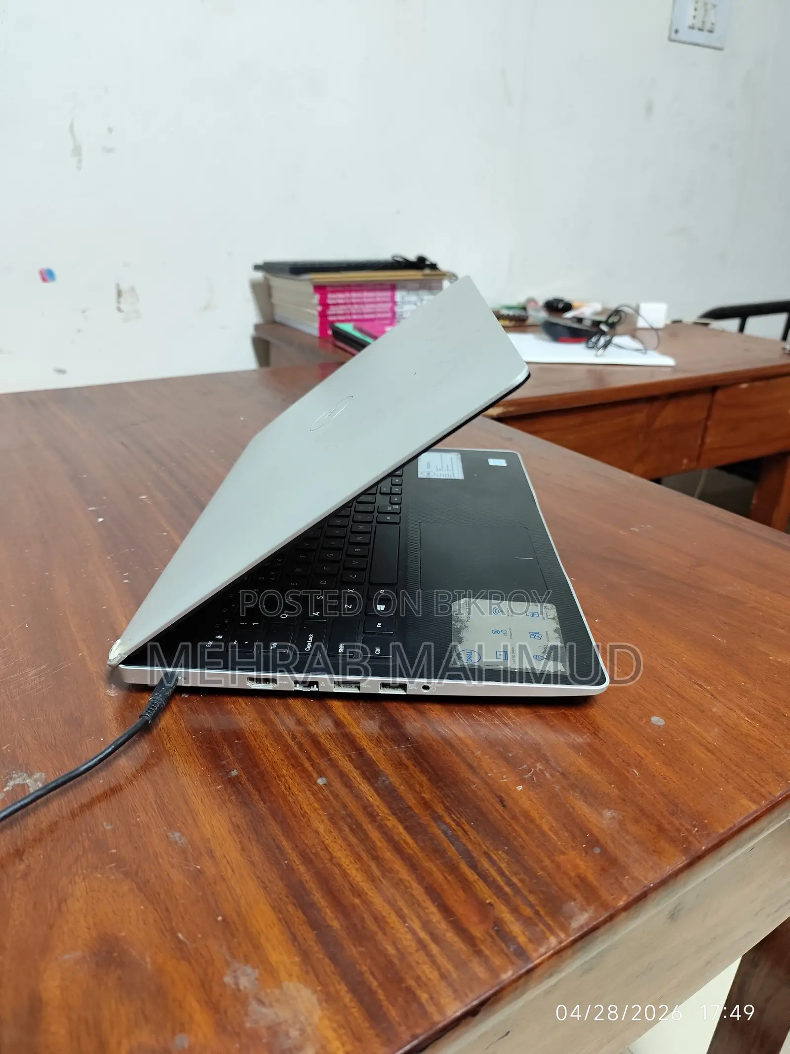 Laptop Dell Inspiron 15 3580 8GB Intel Core I5 HDD+SSD 1.5T