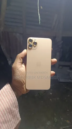 অ্যাপল আইফোন ১১ প্রো ম্যাক্স ৬৪ জিবি গোল্ড