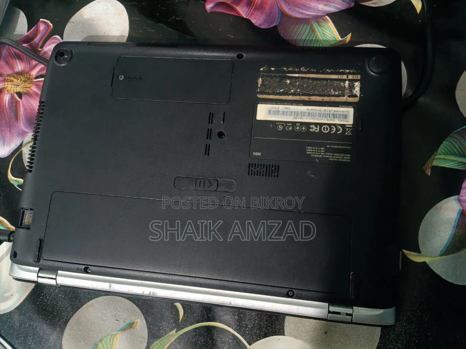 Laptop Samsung NP305U1A 2GB AMD HDD 320GB