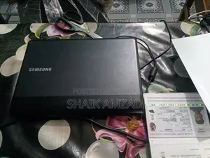 Laptop Samsung NP305U1A 2GB AMD HDD 320GB