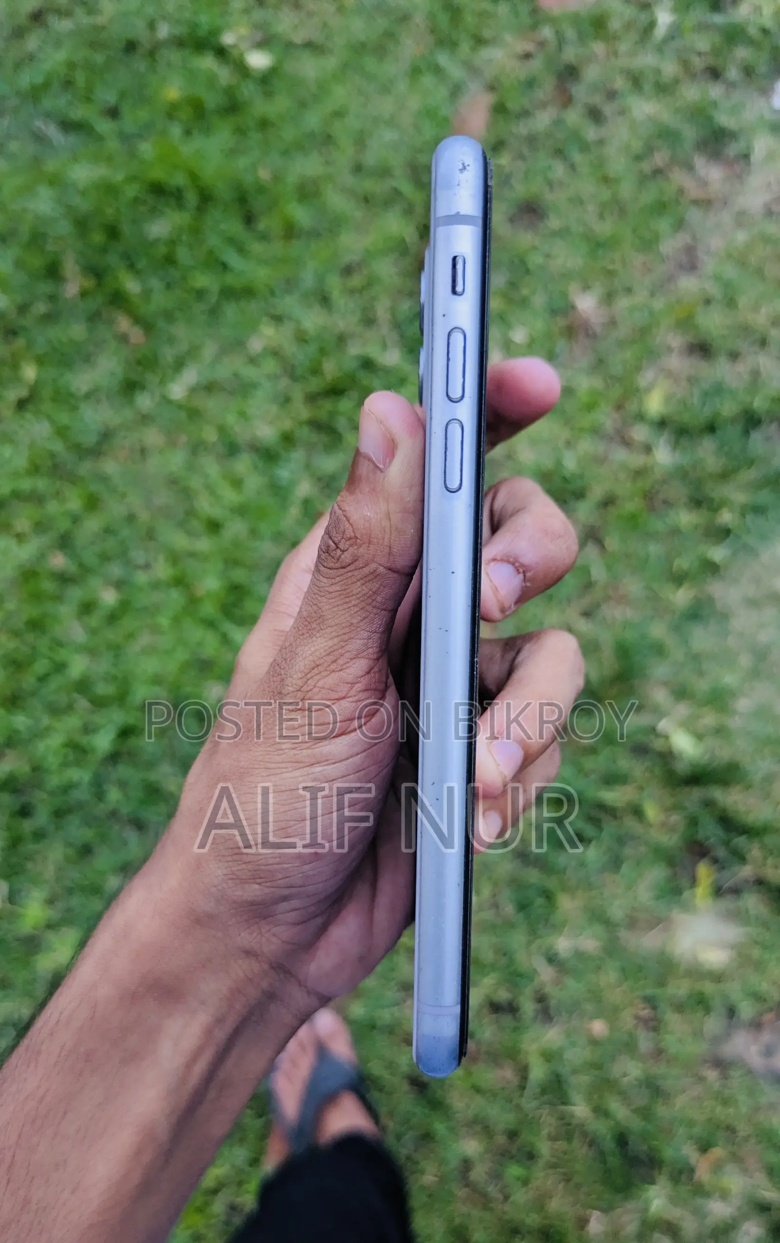 Apple iPhone 11 64 GB Purple