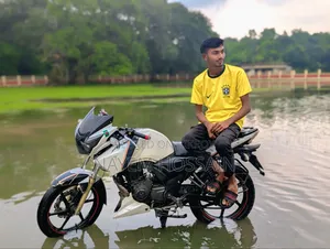 TVS Apache RTR 160 2V 2015 White