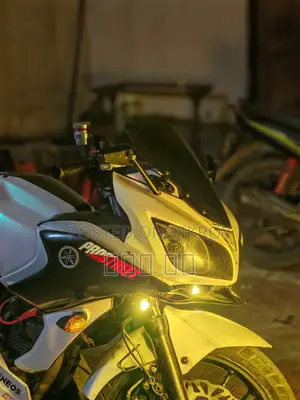 Yamaha 2014 White