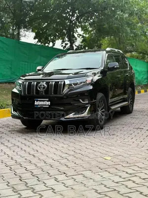 টয়োটা ল্যান্ড ক্রুজার প্রাডো ২০১৩ কালো