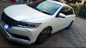 Toyota Premio 2017 White