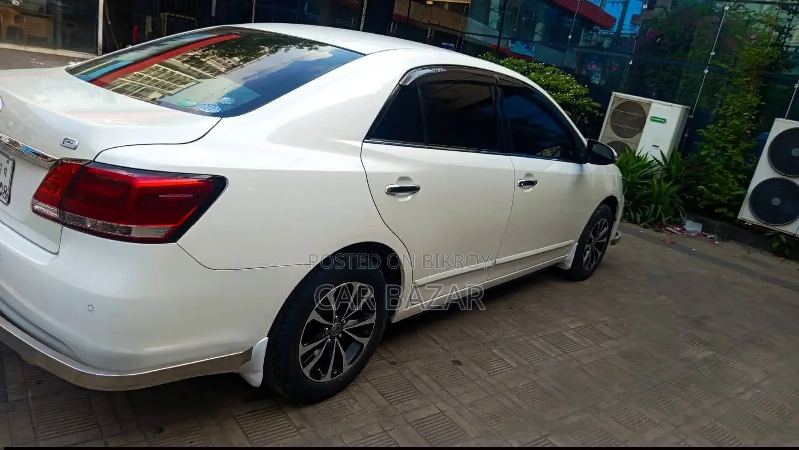 Toyota Premio 2017 White