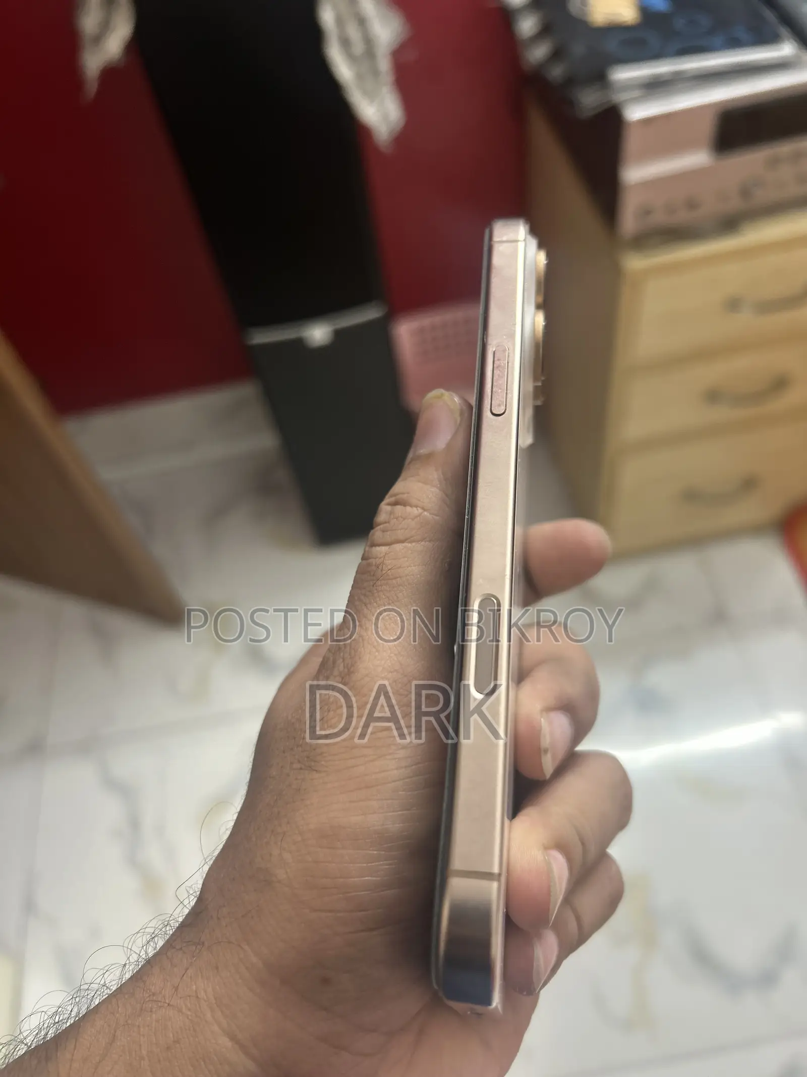 Apple iPhone 16 Pro Max 256 GB Gold