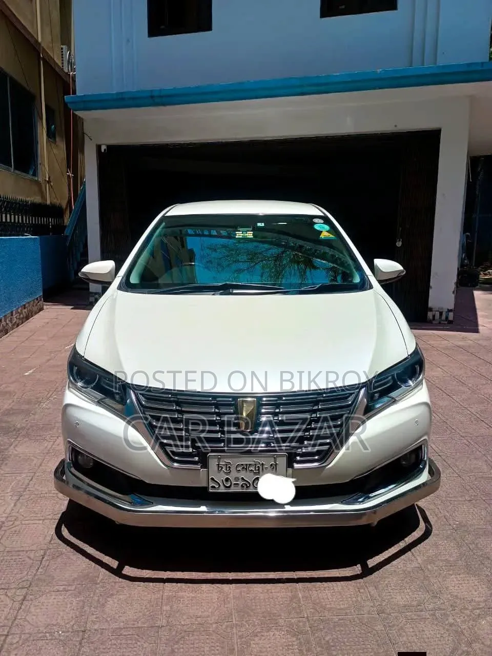 Toyota Premio 2017 White